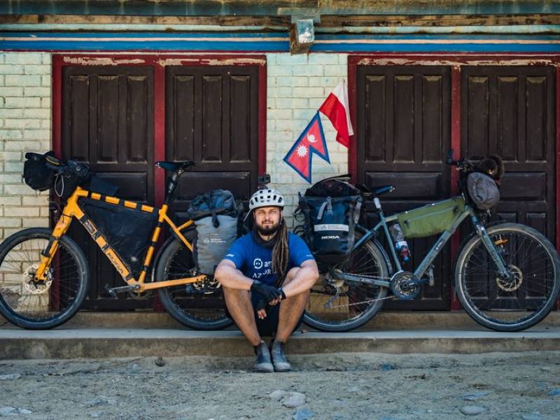 Wyprawa Mateusza Waligóry na Everest - etap rowerowy zakończony